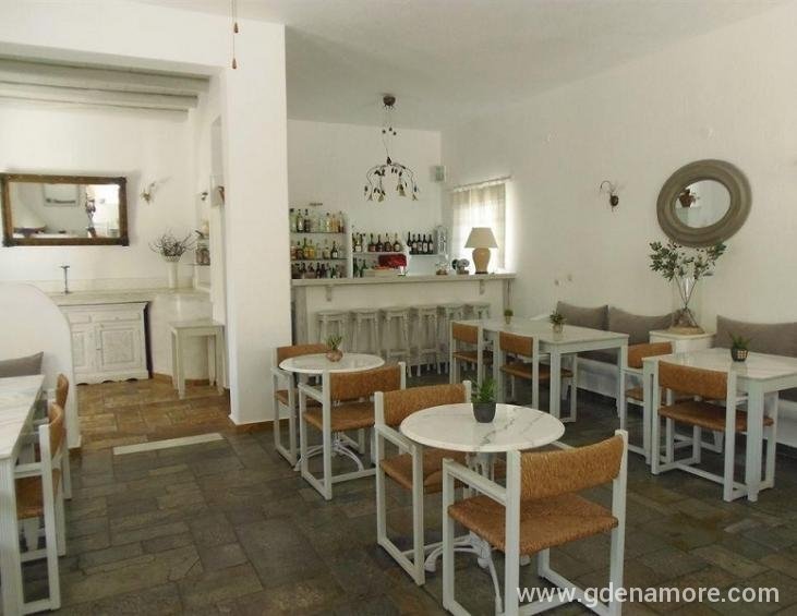 HOTEL MANOS 3*, Paros